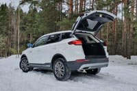 Тест-драйв Geely Atlas Pro