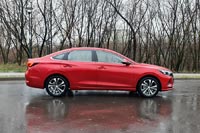 Тест-драйв Changan Eado Plus