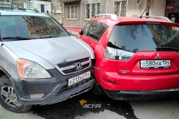 Юрист Русяев: если авто повредили вандалы, нужно в первую очередь вызвать полицию