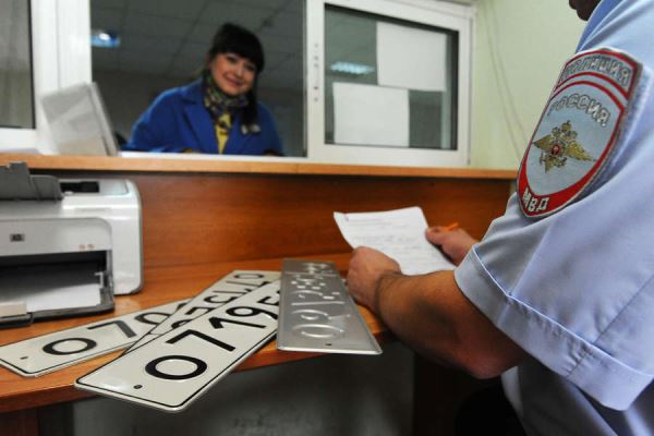 В Краснодарском крае начнут выдавать автономера с новым кодом региона